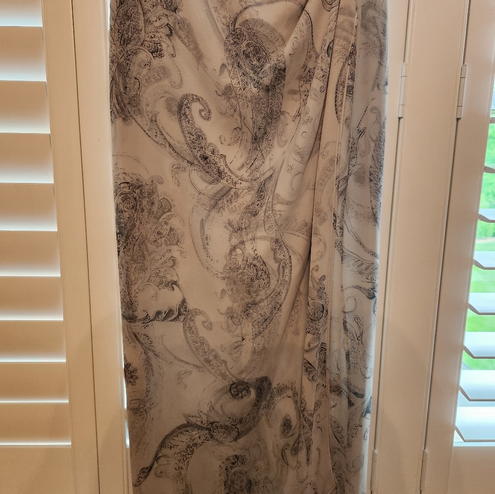 Elegant Pale Blue Paisley Skirt Size 10